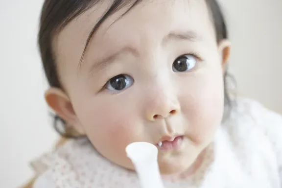 赤ちゃん が笑わない!心配? 25 赤ちゃん が笑わない!心配?