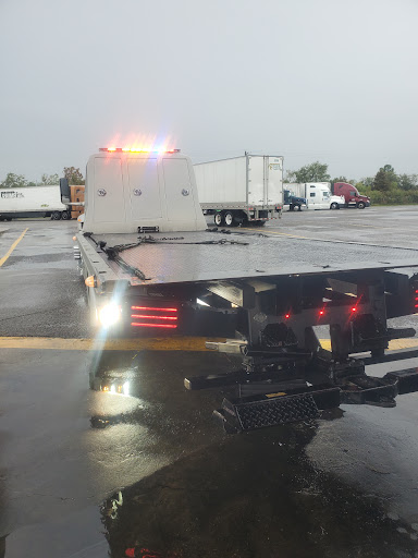 Cliff's Towing