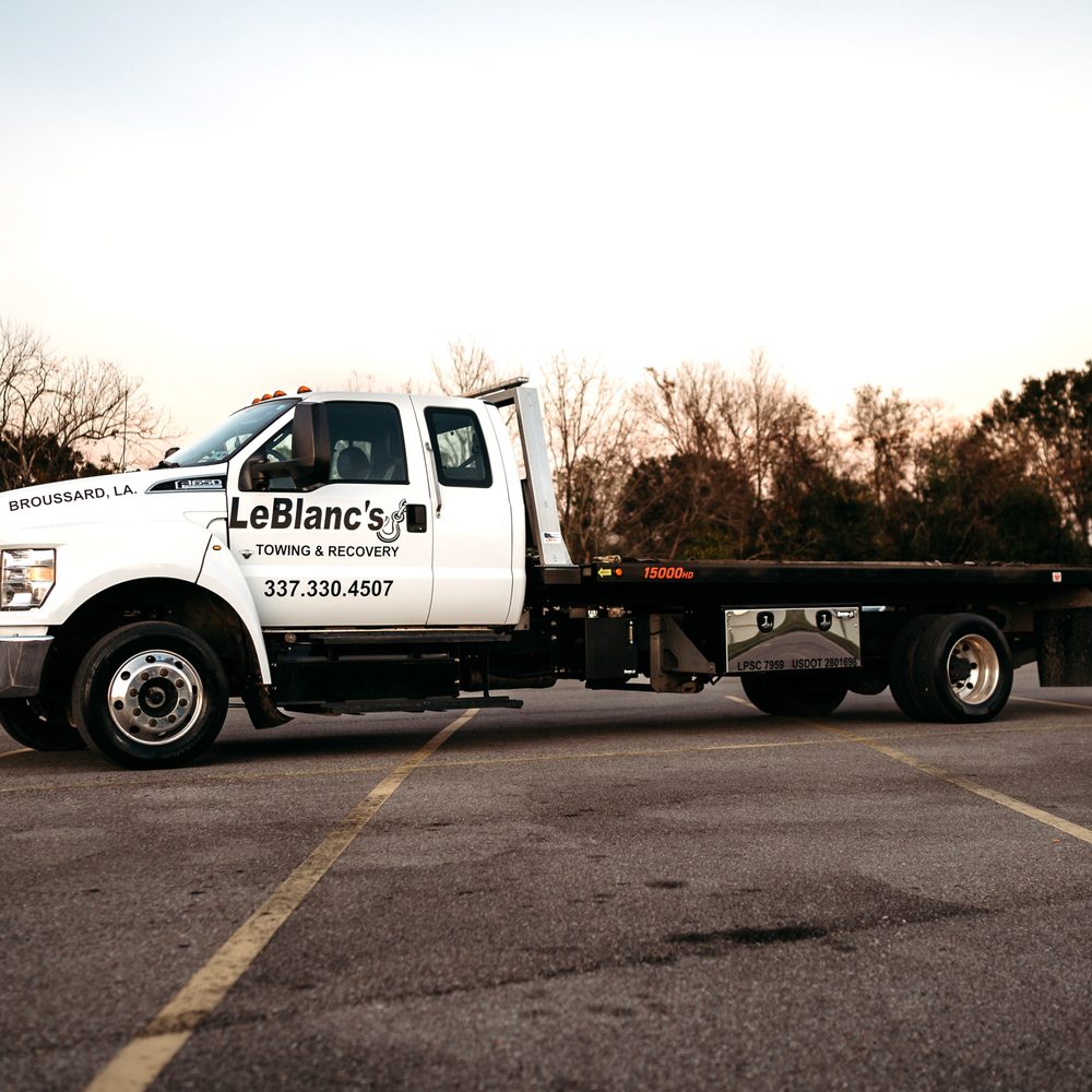Best Tow Truck Services in Broussard, LA | Fast & Reliable Roadside Help