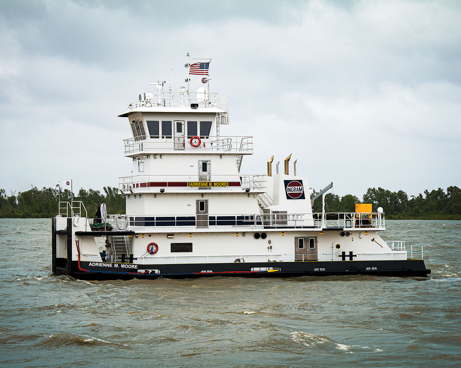 Ingram Barge Review: Expert Opinion and Key Insights