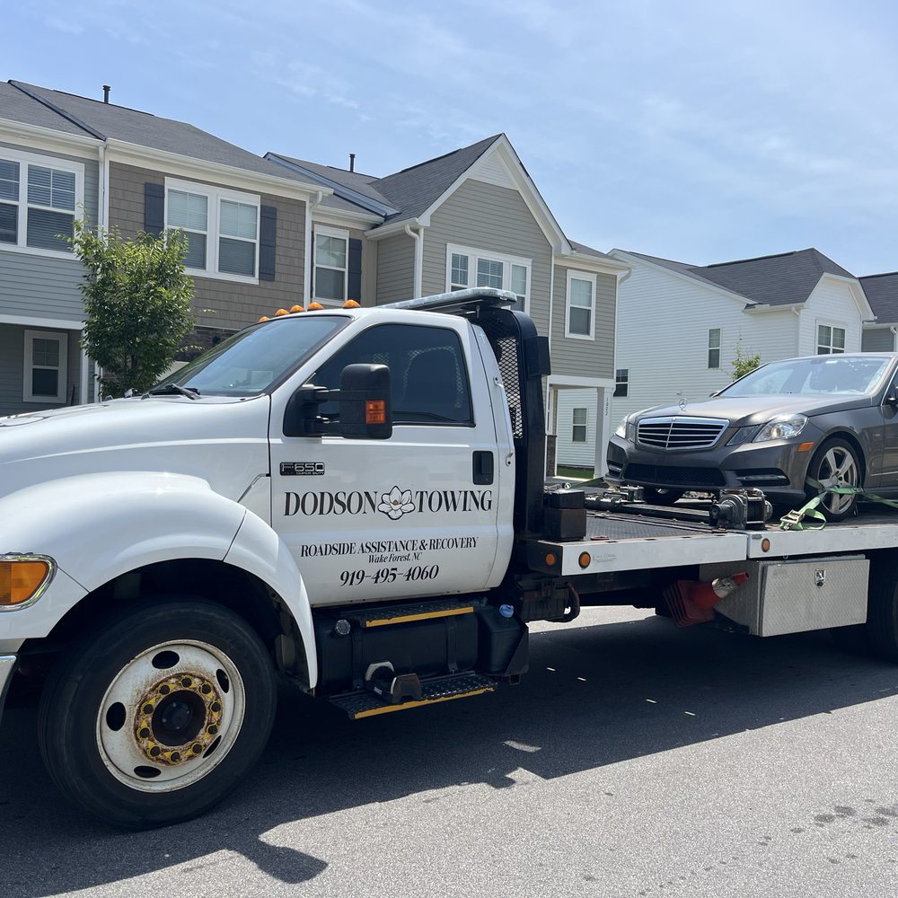 Best Tow Truck Services in Franklinton – Reliable 24/7 Assistance